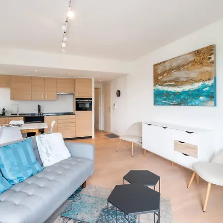 Wonderful Flat With Amazing Views Over